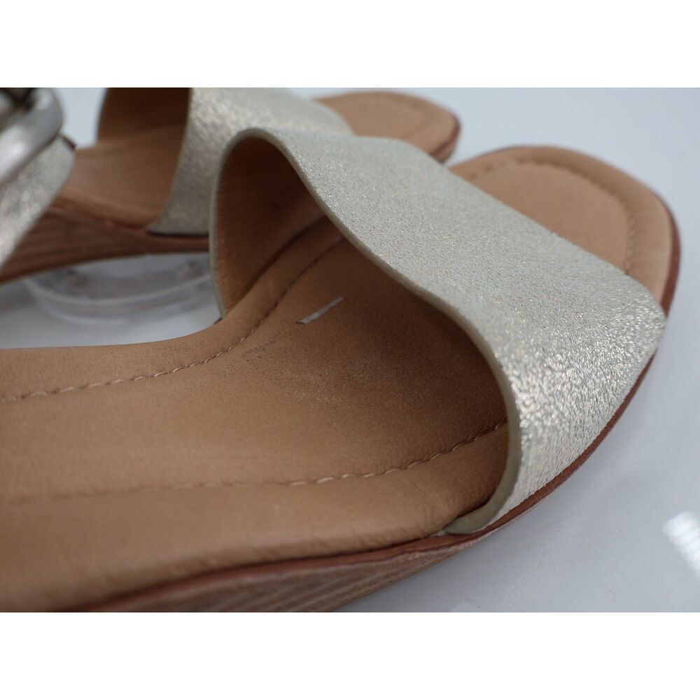Sofft Garin Sandals Womens Size 11 Gold Metallic Leather Wedge Slingback - Picture 8 of 13